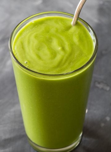 Avocado spinach smoothie